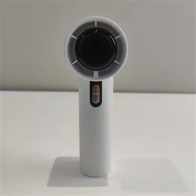 Prenosni ventilator z polnilno baterijo